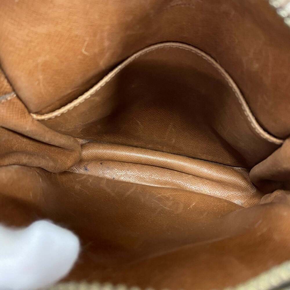 LOUIS VUITTON Brown Monogram Shoulder Bag - Picture 4 of 11